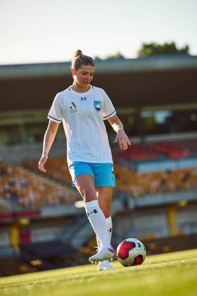 sydney_fc_2023_24_under_armour_home_away_kits_g.jpeg