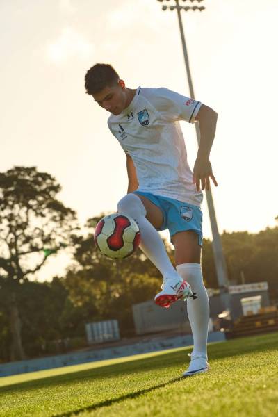 sydney_fc_2023_24_under_armour_home_away_kits_i.jpeg