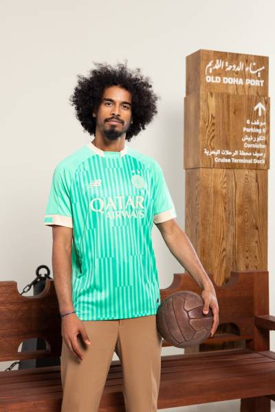 al_sadd_sc_2023_24_new_balance_third_kit_1.jpeg