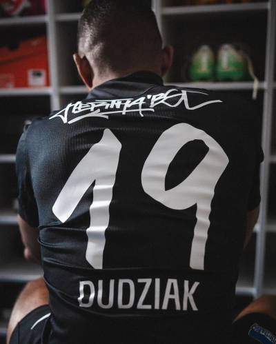 hertha_berlin_2023_24_nike_special_edition_shirt_2.jpeg