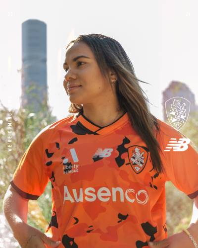brisbane_roar_2023_24_new_balance_home_kit_a.jpeg