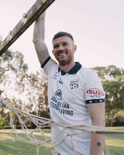 adelaide_united_2023_24_ucan_away_kit_a.jpeg