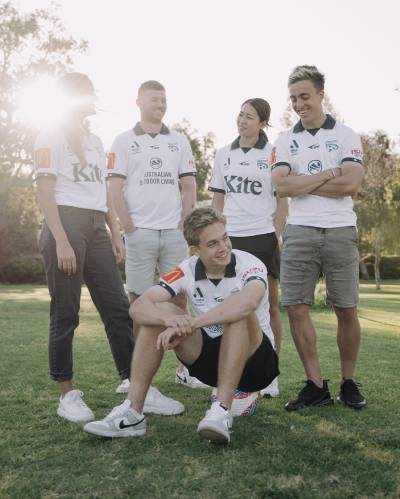 adelaide_united_2023_24_ucan_away_kit_c.jpeg