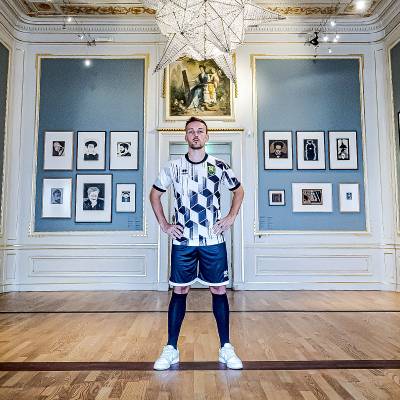 ado_den_haag_x_escher_125_years_shirt_c.jpeg