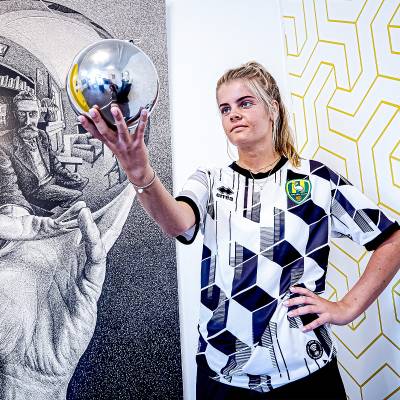 ado_den_haag_x_escher_125_years_shirt_d.jpeg