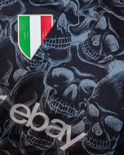 napoli_2023_ea7_halloween_shirt_c.jpeg