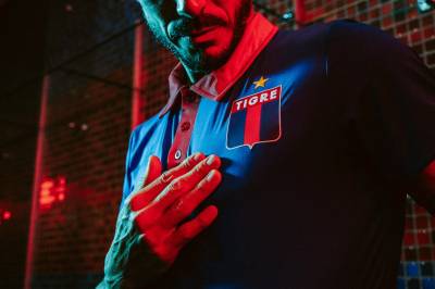 ca_tigre_2022_kappa_120_years_shirt_f.jpeg
