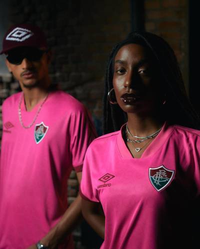 umbro_outubro_rosa_collection_5.jpeg