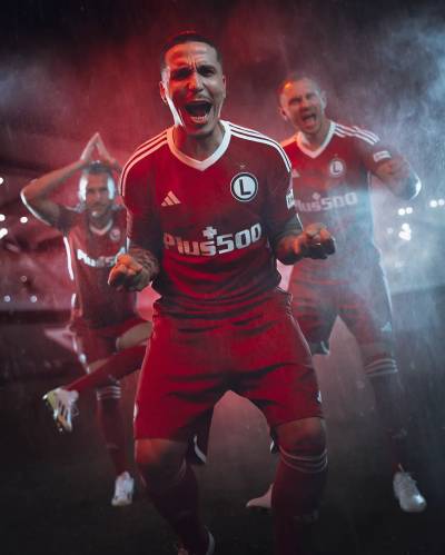 legia_warsaw_2023_24_adidas_third_kit_e.jpg