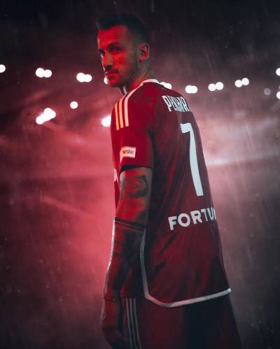 legia_warsaw_2023_24_adidas_third_kit_g.jpg