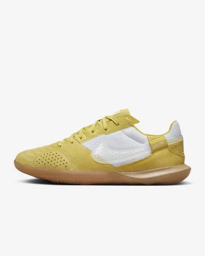 nike_streetgato_saturn_gold_gum_light_brown_white_1.jpeg