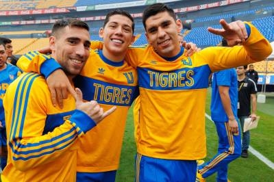 club_tigres_2023_adidas_heritage_shirt_g.jpeg