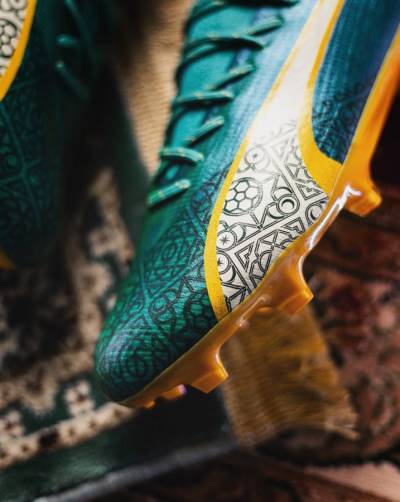 puma_ultra_ultimate_fg_ag_dream_factory_deep_aqua_alpine_snow_tangerine_b.jpg