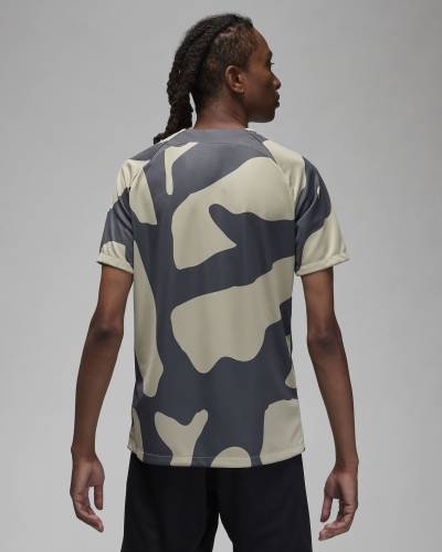 paris_saint_germain_23_24_third_pre_match_shirt_2.jpeg