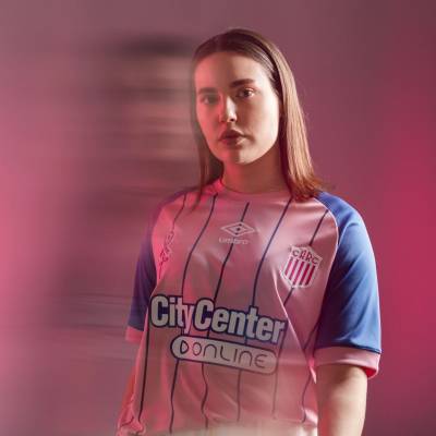 rosario_central_2023_umbro_pink_october_shirt_e.jpg