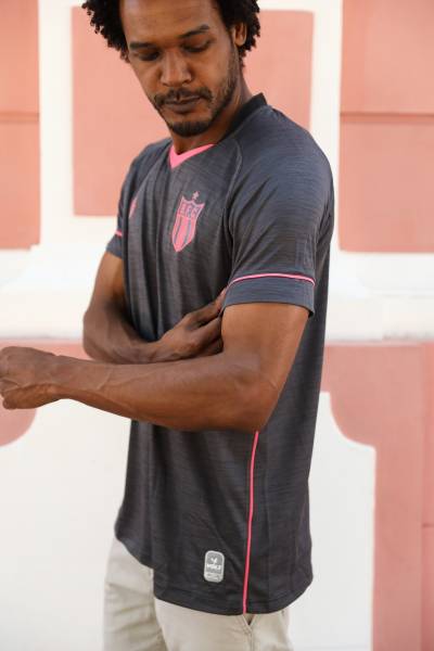 botafogo_fc_2023_volt_pink_october_shirt_e.jpeg