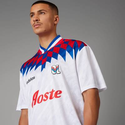 olympique_lyonnais_95_96_bringback_jersey_c1.jpg