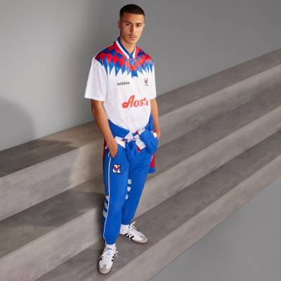 olympique_lyonnais_95_96_bringback_jersey_e1.jpg