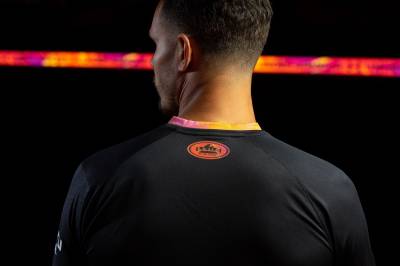 sydney_fc_2022_2023_third_kit_e.jpg