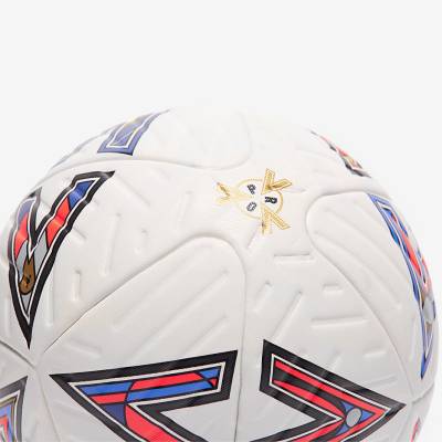 mitre_ultimax_pro_ball_white_bib_red_blue_2.jpg