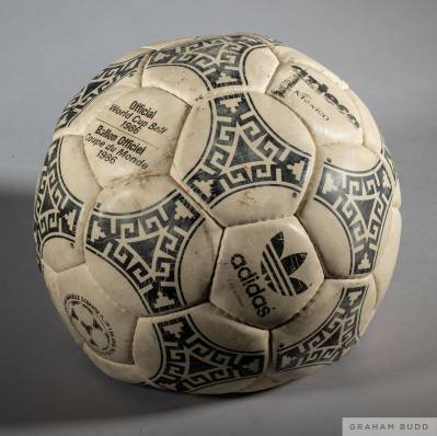 1986_fifa_world_cup_final_match_ball_a.jpeg