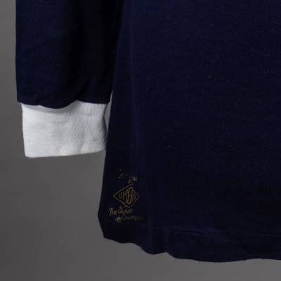 denis_law_1970s_scotland_jersey_d.jpg