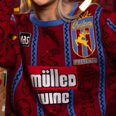 classic_football_shirts_aston_villa_christmas_jumper_b.jpg