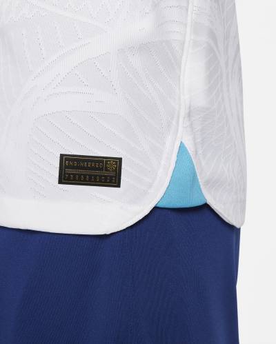 england_2022_2023_home_kit_4.jpg