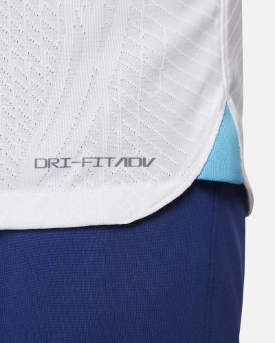 england_2022_2023_home_kit_5.jpg