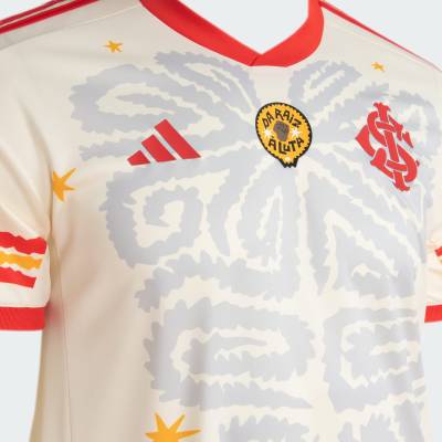 internacional_2023_adidas_black_awareness_day_shirt_f1.jpg