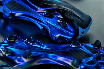 adidas_x_crazyfast_bugatti_football_boots_d.jpg