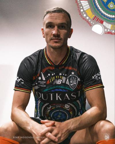 brisbane_roar_2023_24_new_balance_indigenous_jersey_c.jpeg
