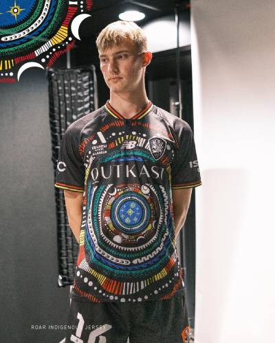 brisbane_roar_2023_24_new_balance_indigenous_jersey_d.jpeg