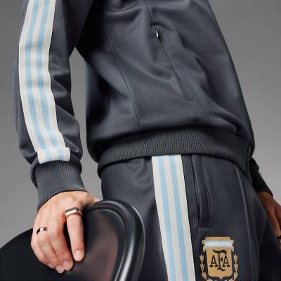 adidas_originals_argentina_beckenbauer_top_utility_black_f1.jpg