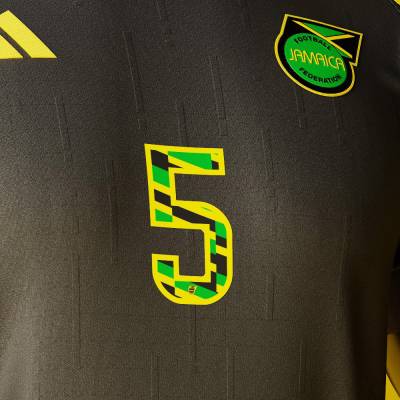 jamaica_away_shirt_concept_by_corinth_g.jpg