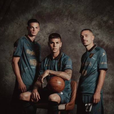frosinone_calcio_2023_24_zeus_sport_fourth_kit_a.jpeg