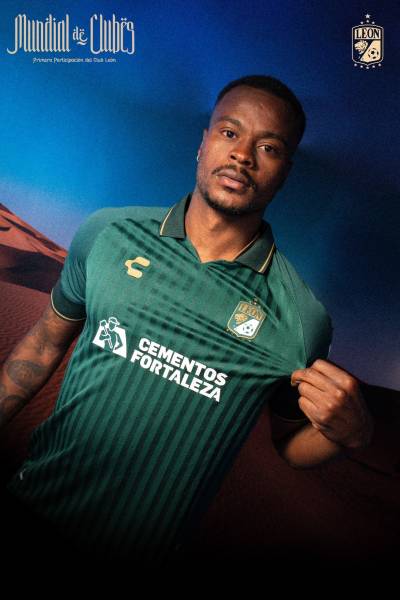 club_leon_2023_charly_club_world_cup_shirt_a.jpeg