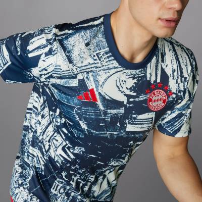 fc_bayern_2023_24_adidas_pre_match_jersey_off_white_night_indigo_c1.jpg