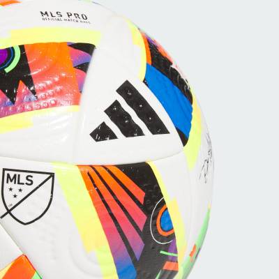 major_league_soccer_2024_adidas_match_ball_c1.jpg