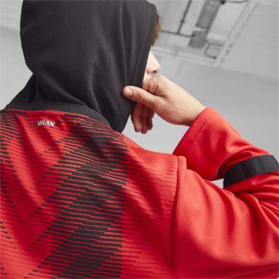 ac_milan_23_24_puma_oversize_winter_football_jersey_5.jpeg