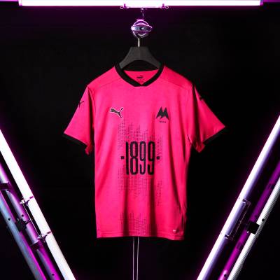 torquay_united_2022_2023_third_kits_a.jpeg