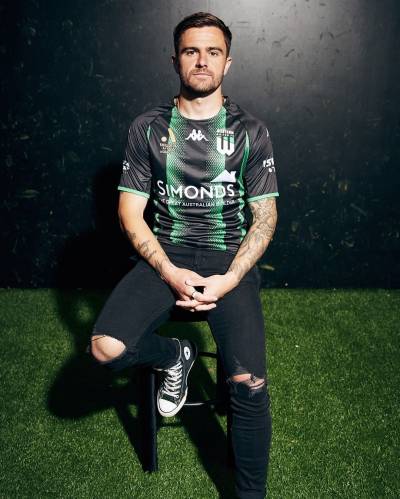 western_united_2022_2023_home_kit_7.jpg