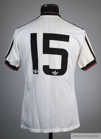manchester_united_1983_fa_charity_shield_shirt_b.jpeg