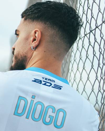 olympique_de_marseille_team_bds_puma_esports_shirt_d.jpeg