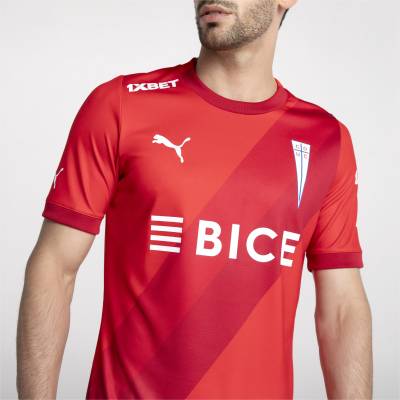 universidad_catolica_2024_puma_away_kit_2.jpeg