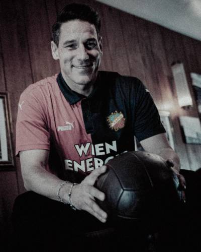 rapid_wien_2024_puma_125th_anniversary_shirt_d.jpeg
