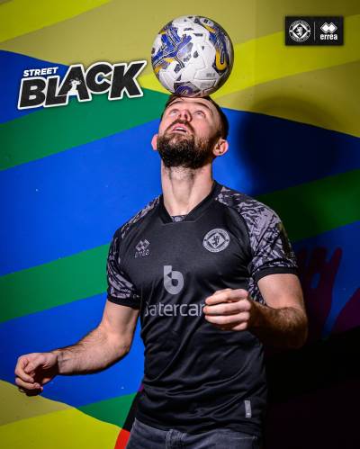 dundee_united_2023_24_errea_third_kit_b.jpeg
