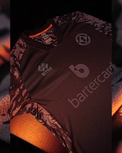 dundee_united_2023_24_errea_third_kit_f.jpeg