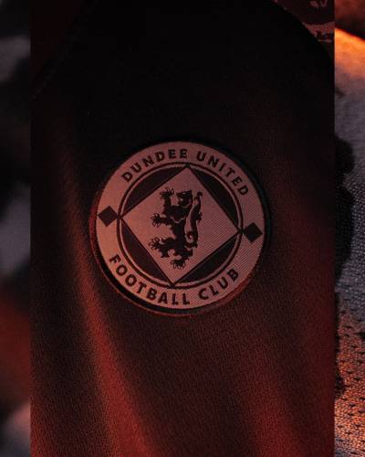 dundee_united_2023_24_errea_third_kit_h.jpeg