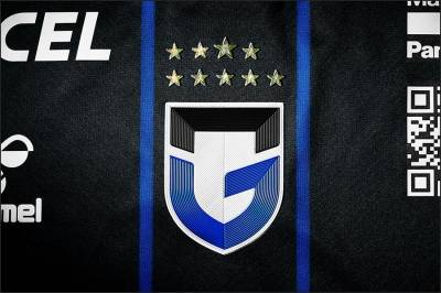 gamba_osaka_2024_hummel_home_kit_k.jpeg